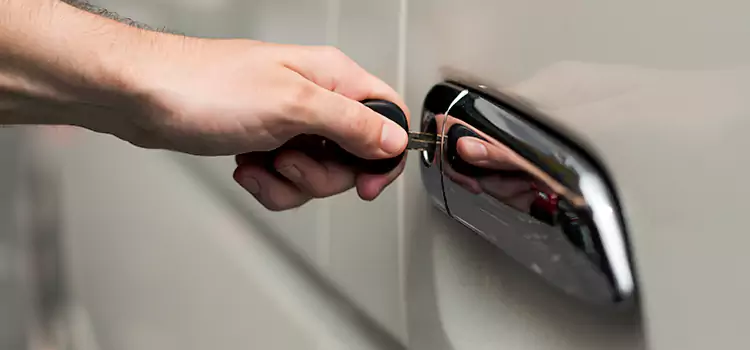 Why Choose Our Auto Locksmith Team in Edgewater, FL?