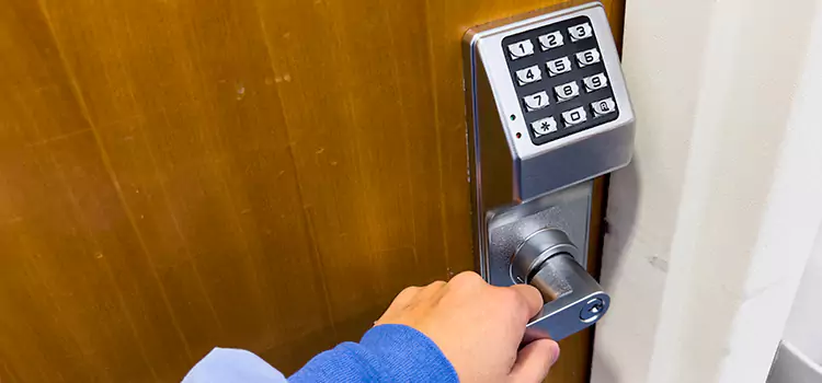 Why Choose Us for Your Keypad Lock Needs in Edgewater, FL?